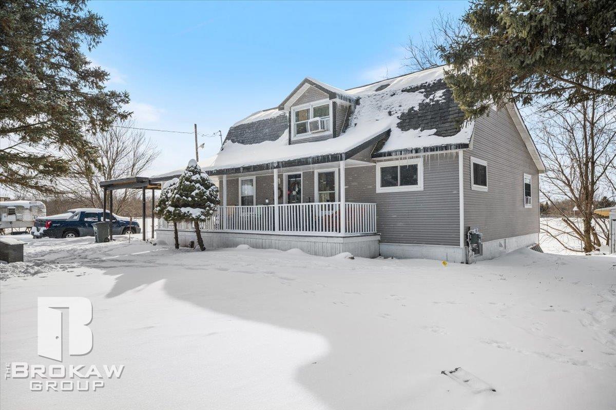 4471 North Gale Road Davison, MI 48423 - Photo 2 of 75 50166923-7ab102ba-6deb-4f6e-9d25-aa81b8ddcda3.JPG