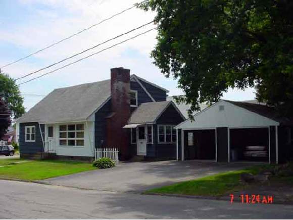 93 Rosedale Avenue Manchester, NH 03103 - Photo 1 of 1