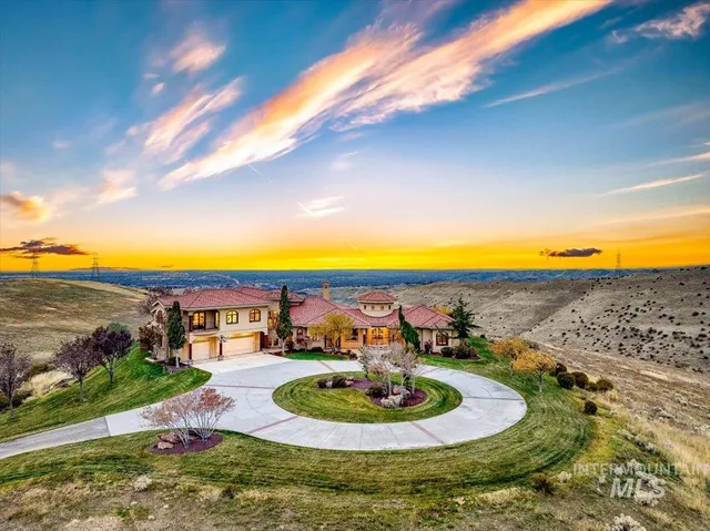 $2,195,000 | 4800 East Wild Horse Lane, Boise, ID 83712