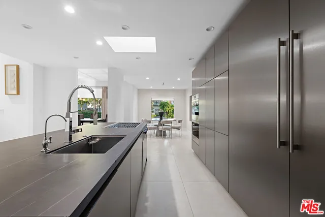 $24,999 | 201 South Bedford Drive, Beverly Hills, CA 90212