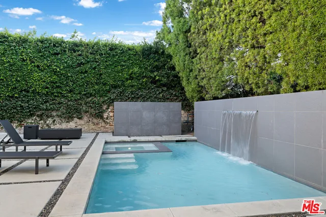 $24,999 | 201 South Bedford Drive, Beverly Hills, CA 90212