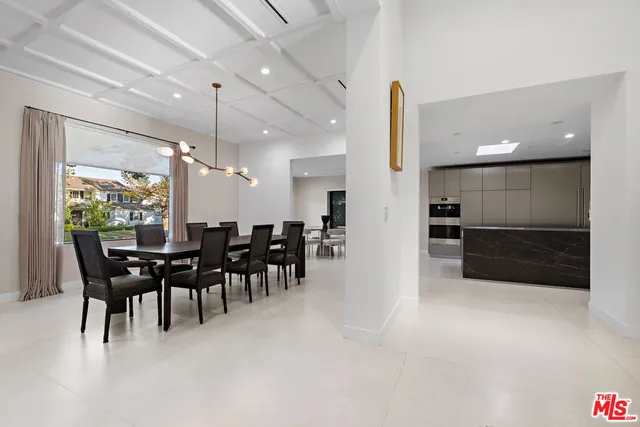 $24,999 | 201 South Bedford Drive, Beverly Hills, CA 90212