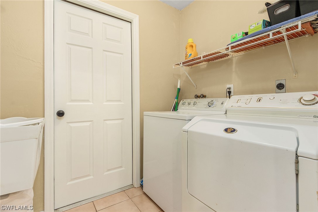 8312 Tahiti Road Fort Myers, FL 33967 - Photo 16 of 26 Gallery Image 16