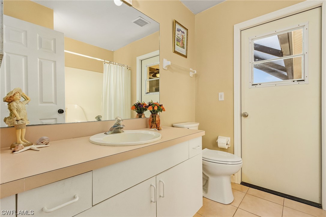 8312 Tahiti Road Fort Myers, FL 33967 - Photo 17 of 26 Gallery Image 17