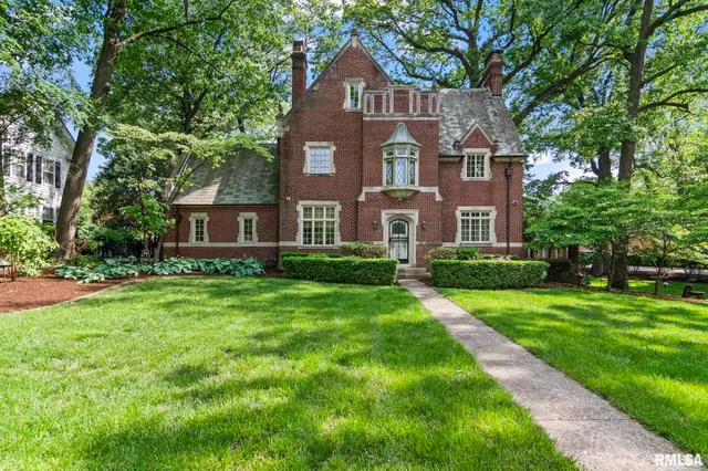 $1,000,000 | 1050 Williams Boulevard, Springfield, IL 62704