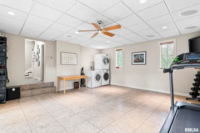 $1,000,000 | 1050 Williams Boulevard, Springfield, IL 62704