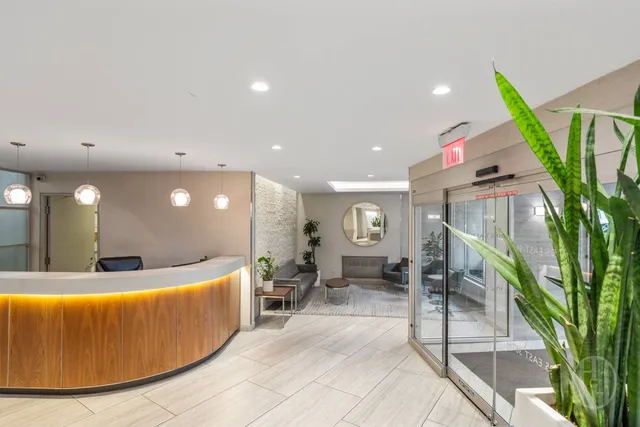 $3,200 | 225 East 36th Street, Unit 14M | Murray Hill