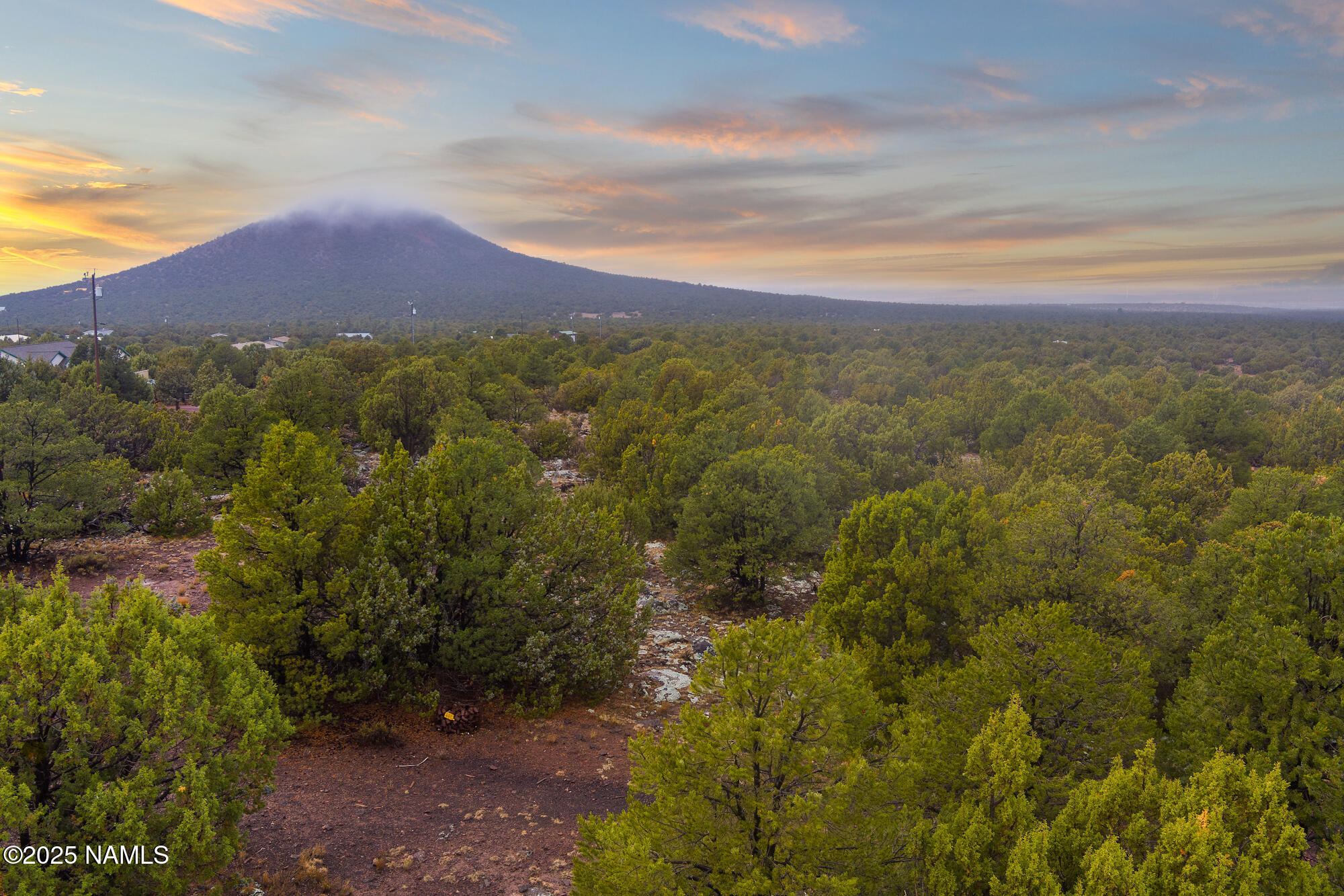 2409 East New Moon Way Williams, AZ 86046 - Photo 19 of 33 a view of a city with mountains in the background