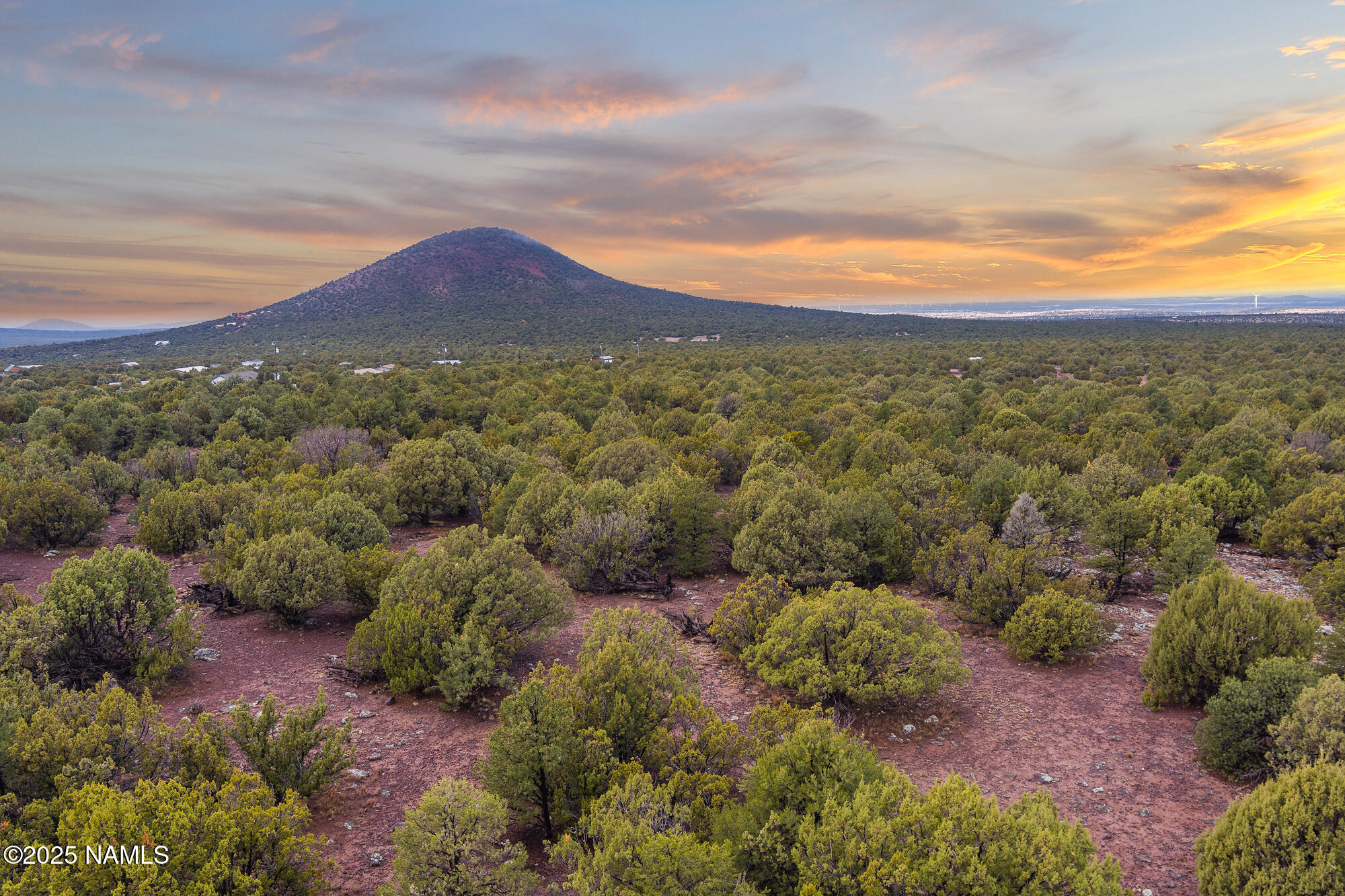 2409 East New Moon Way Williams, AZ 86046 - Photo 24 of 33 a view of a city with mountains in the background