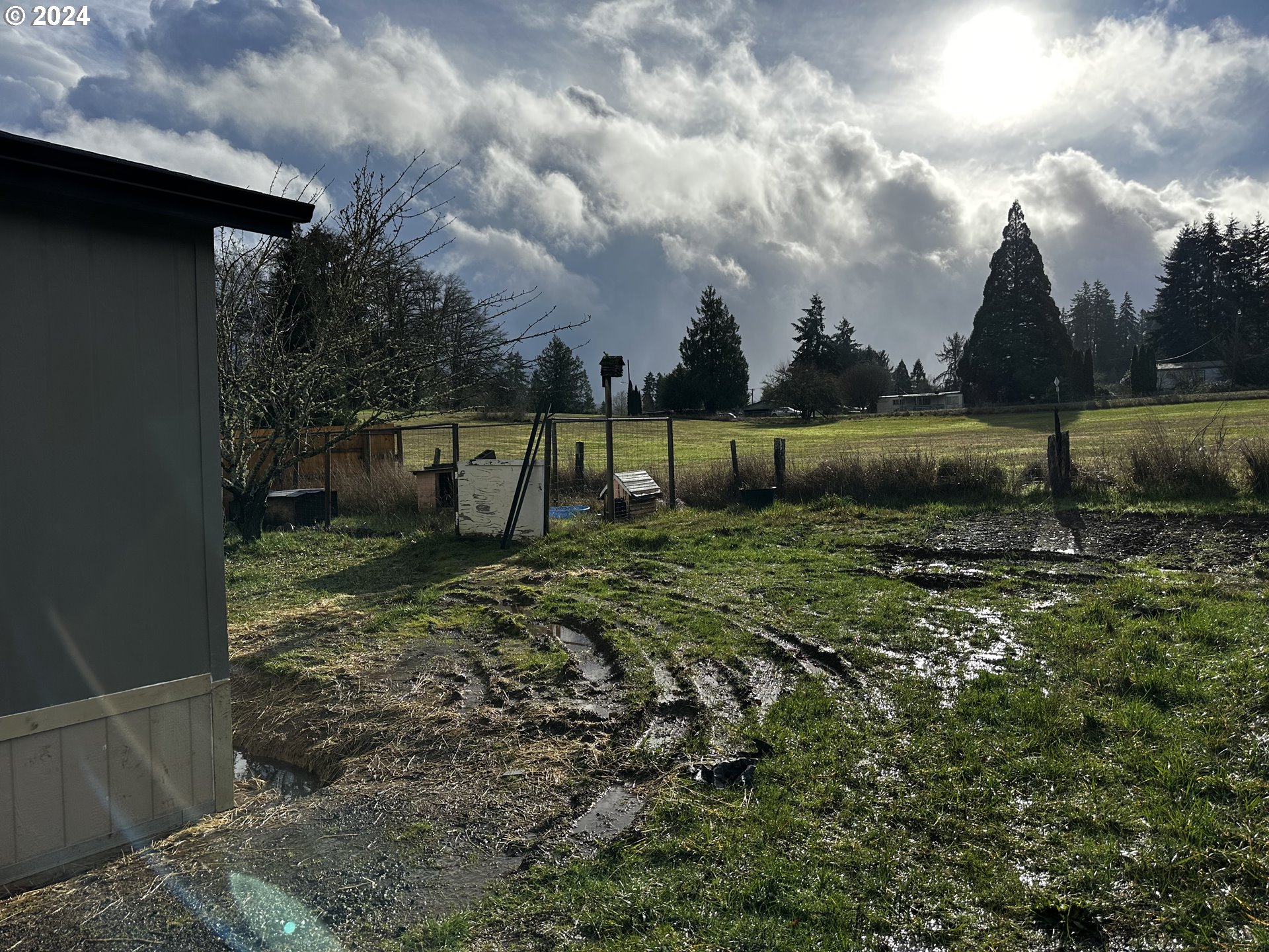 644 Main Street Yoncalla, OR 97499 - Photo 28 of 29 a view of a outdoor space