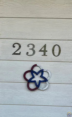 $305,900 | 2340 Southeast Oakwood Drive, Topeka, KS 66605