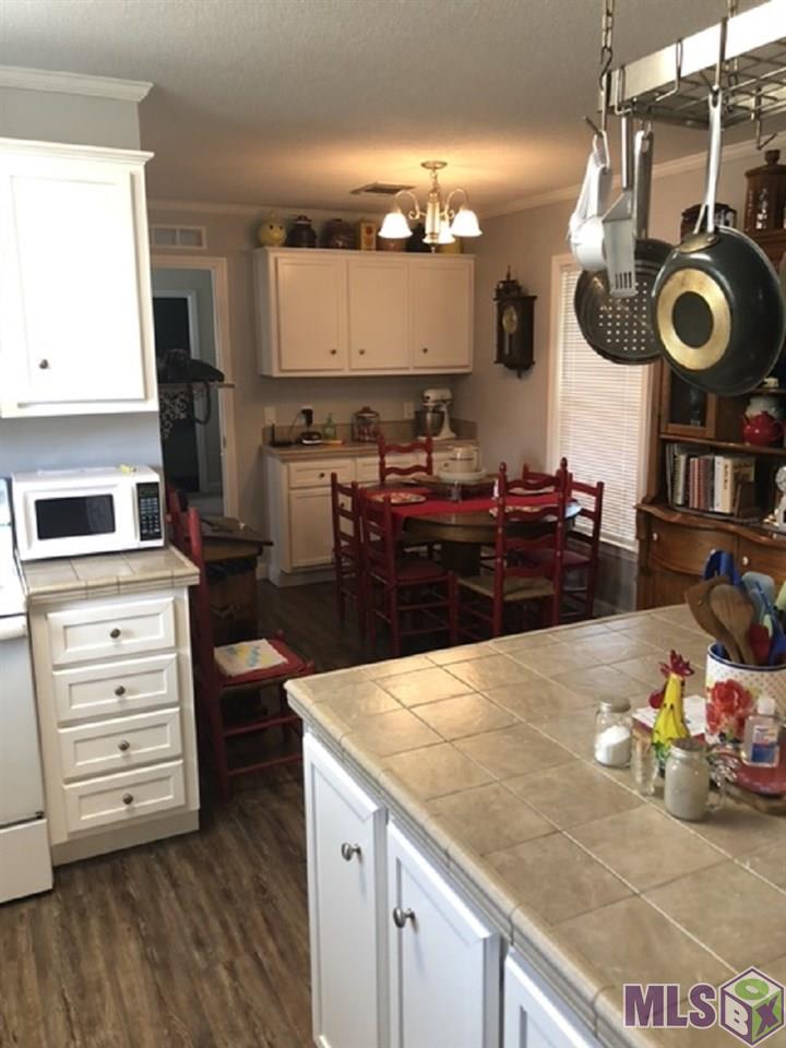 11110 Springfield Road Denham Springs, LA 70706 - Photo 3 of 7