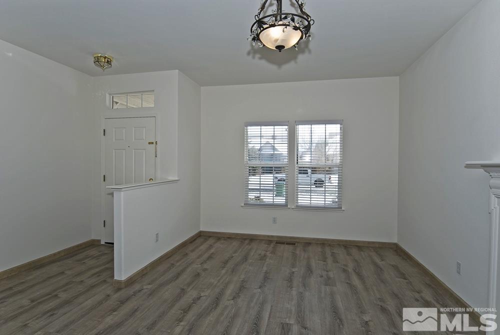 9675 Silver Desert Way Reno, NV 89506 - Photo 6 of 36 Photo 6