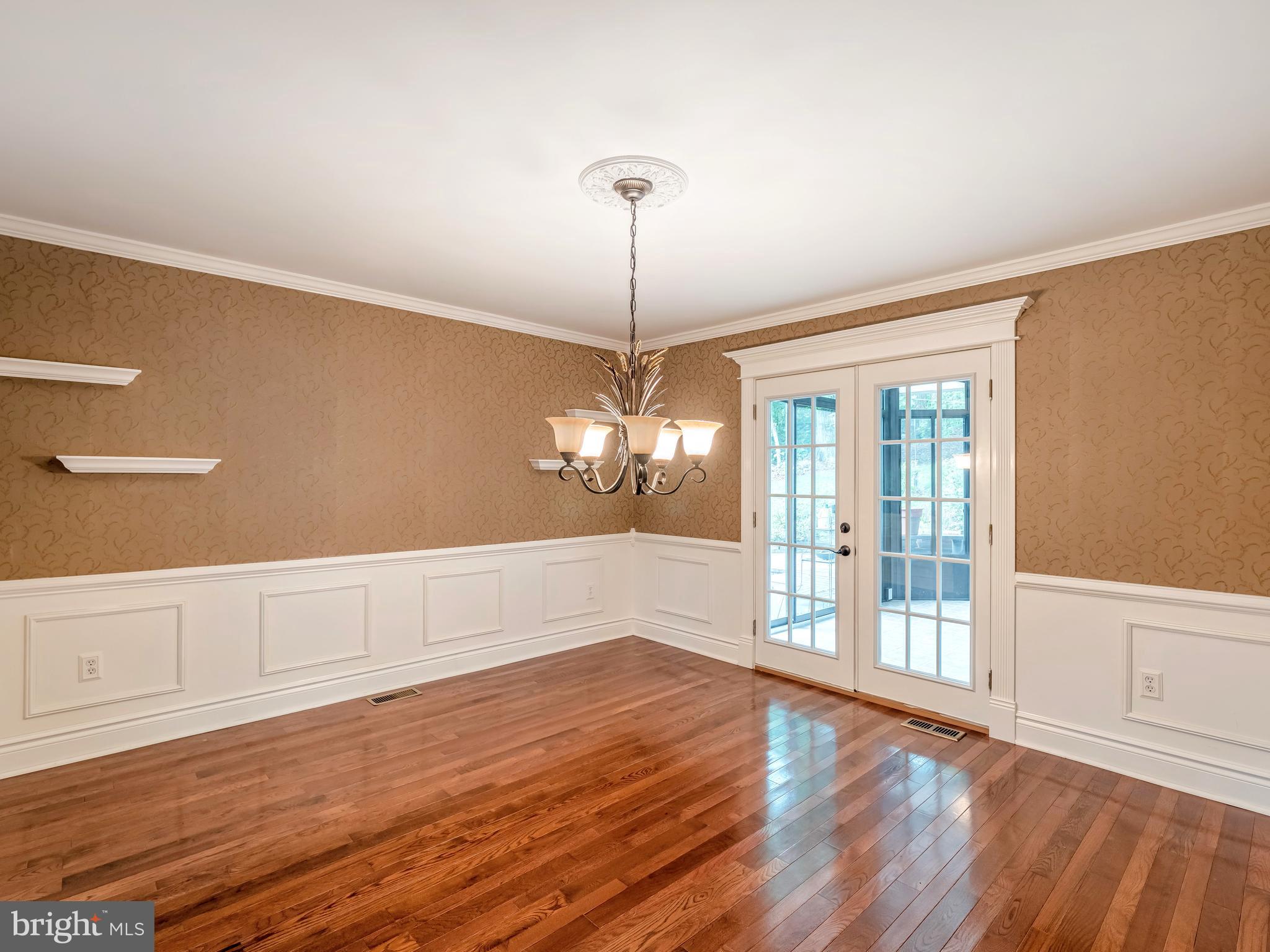 18604 Cabin Road Triangle, VA 22172 - Photo 22 of 47 Gallery Image 22