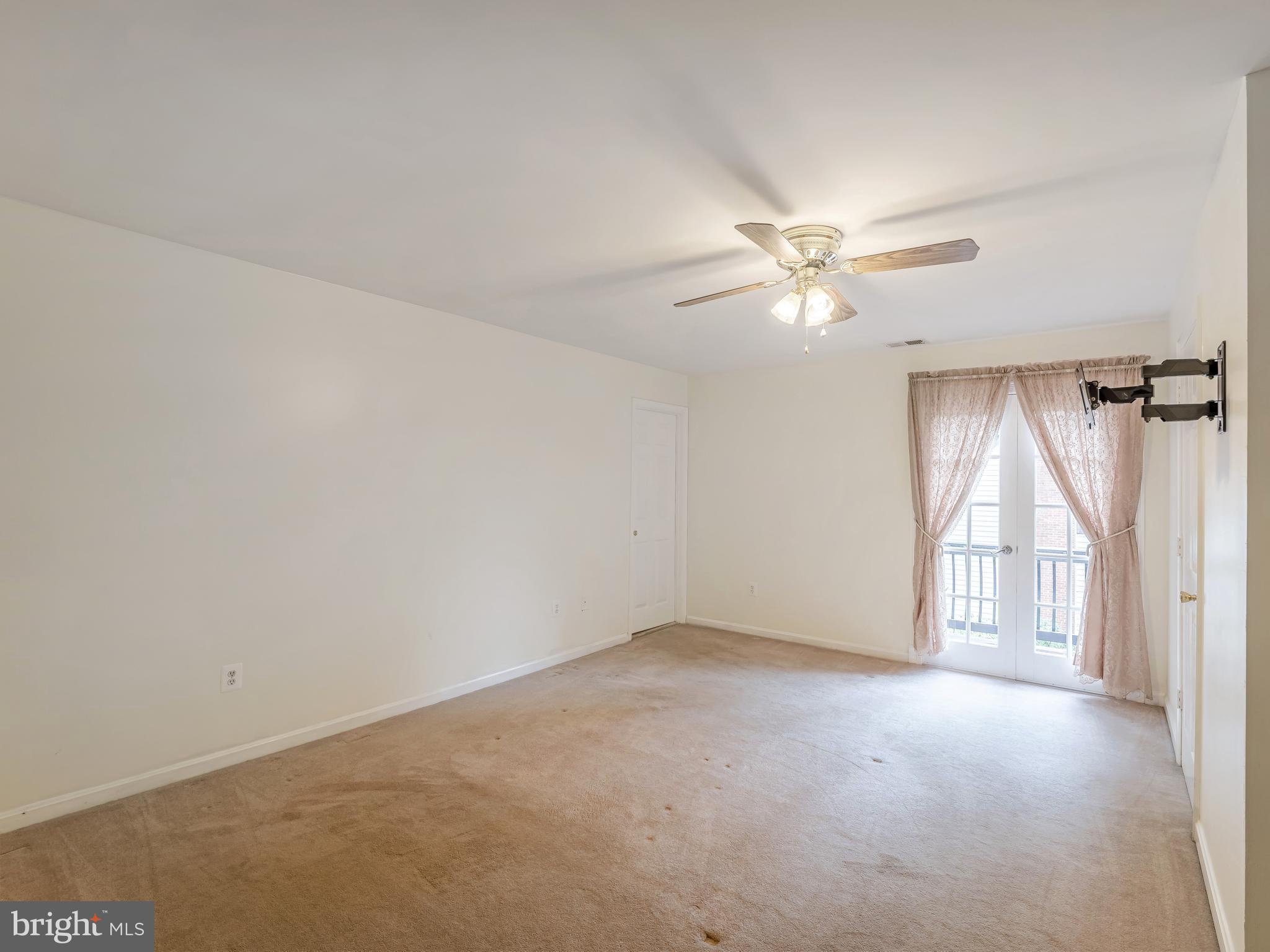 18604 Cabin Road Triangle, VA 22172 - Photo 36 of 47 Gallery Image 36