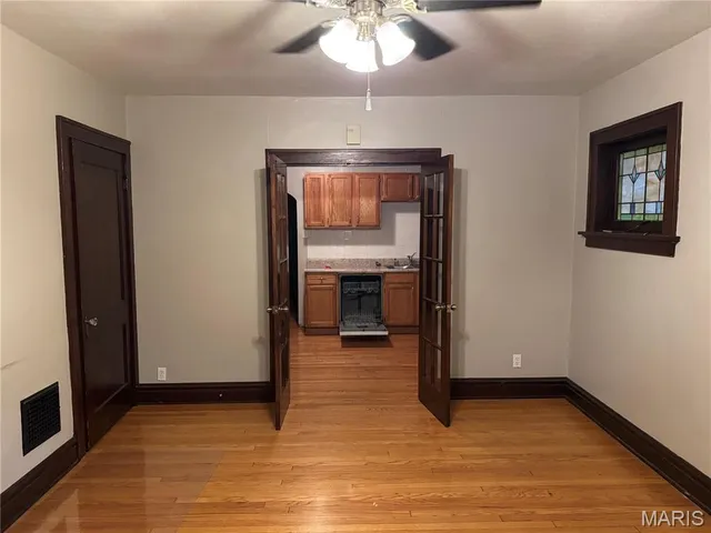 $850 | 5008 Mardel Avenue, St. Louis, MO 63109