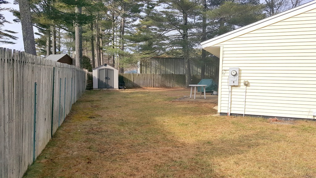6 Penikese Street Wareham, MA 02576 - Photo 13 of 17