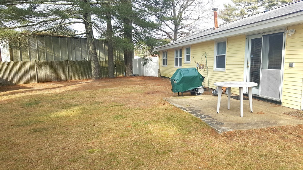 6 Penikese Street Wareham, MA 02576 - Photo 14 of 17