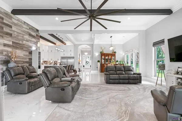 $869,900 | 6243 Highway 73, Geismar, LA 70734
