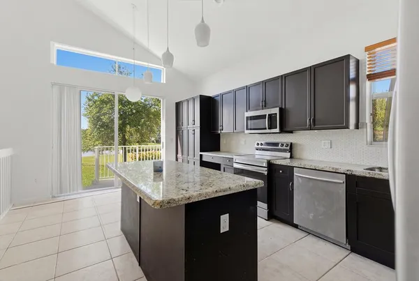 $4,500 | 17170 Southwest 49th Place, Miramar, FL 33027