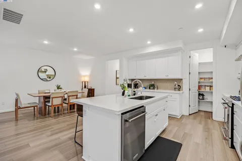 $1,099,000 | 5422 Arnold Road, Dublin, CA 94568