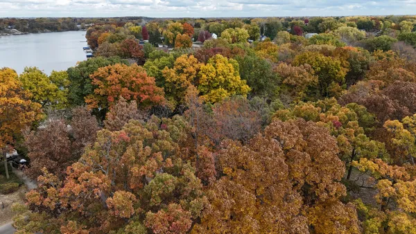 $75,000 | 867-868 Lake Holiday Drive, Lake Holiday, IL 60548