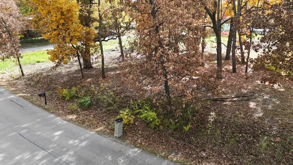 $75,000 | 867-868 Lake Holiday Drive, Lake Holiday, IL 60548