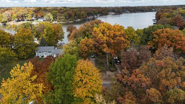 $75,000 | 867-868 Lake Holiday Drive, Lake Holiday, IL 60548