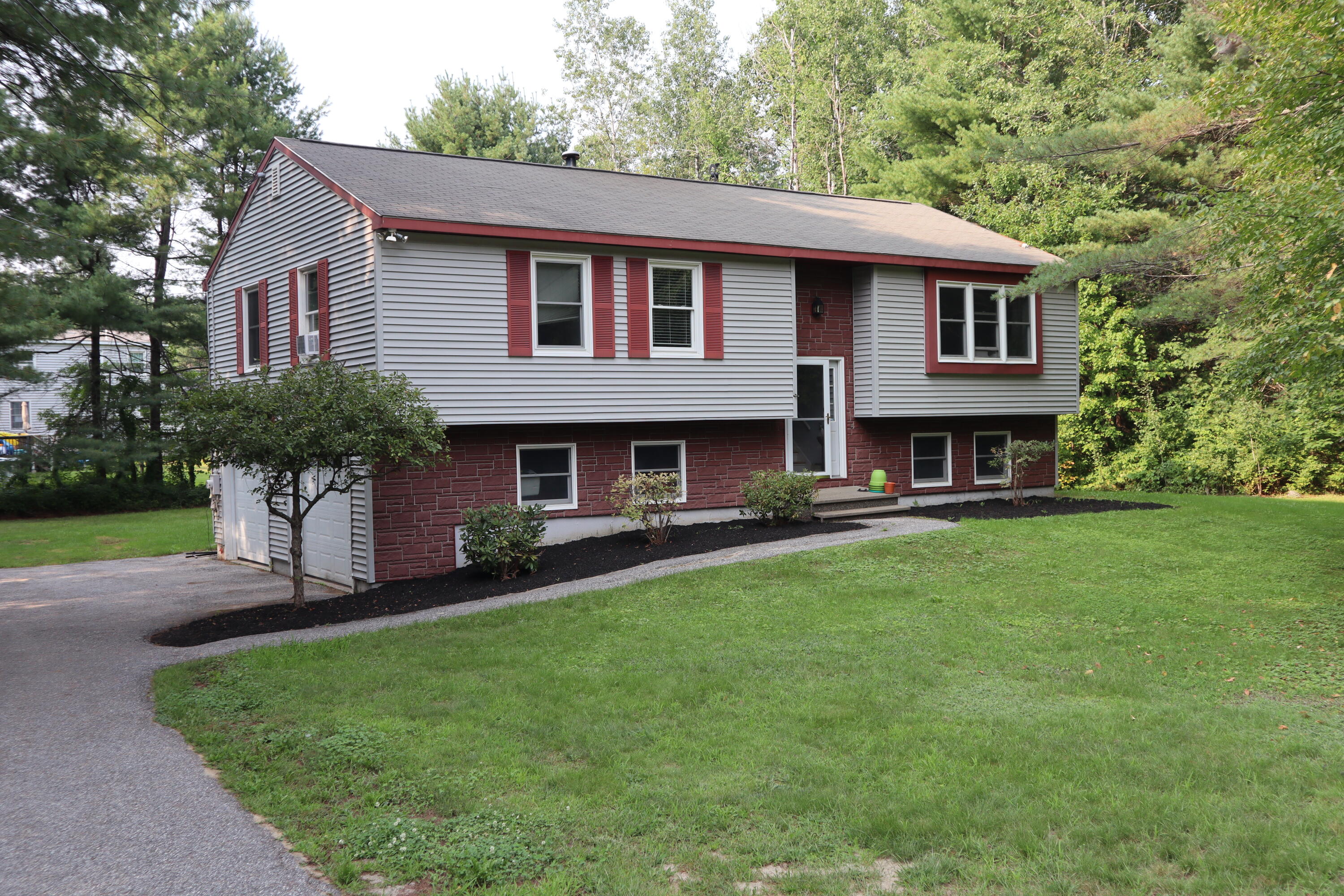 535 Stevens Mill Road Auburn, ME 04210 - Photo 1 of 24 Front view
