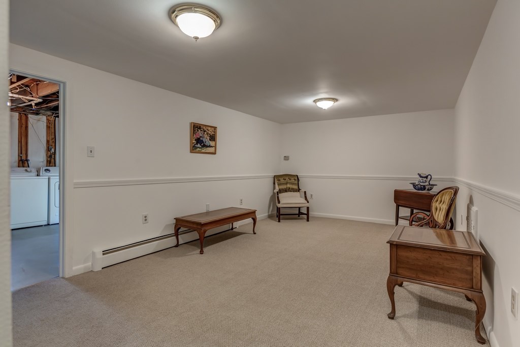 10 Tinker Road Nashua, NH 03064 - Photo 30 of 39