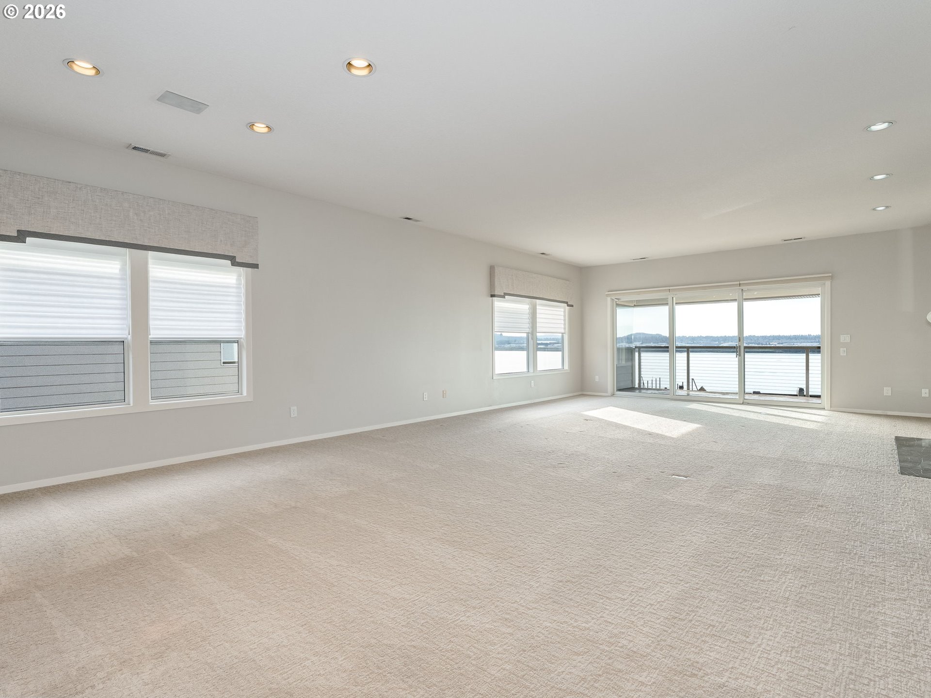 6903 Southeast Riverside Drive, Unit 3 Vancouver, WA 98664 - Photo 11 of 47