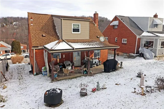 $120,000 | 437 Cedar Street, Jeannette, PA 15644