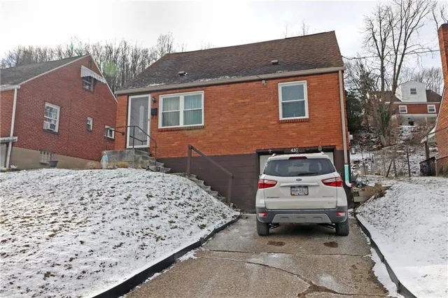 $120,000 | 437 Cedar Street, Jeannette, PA 15644