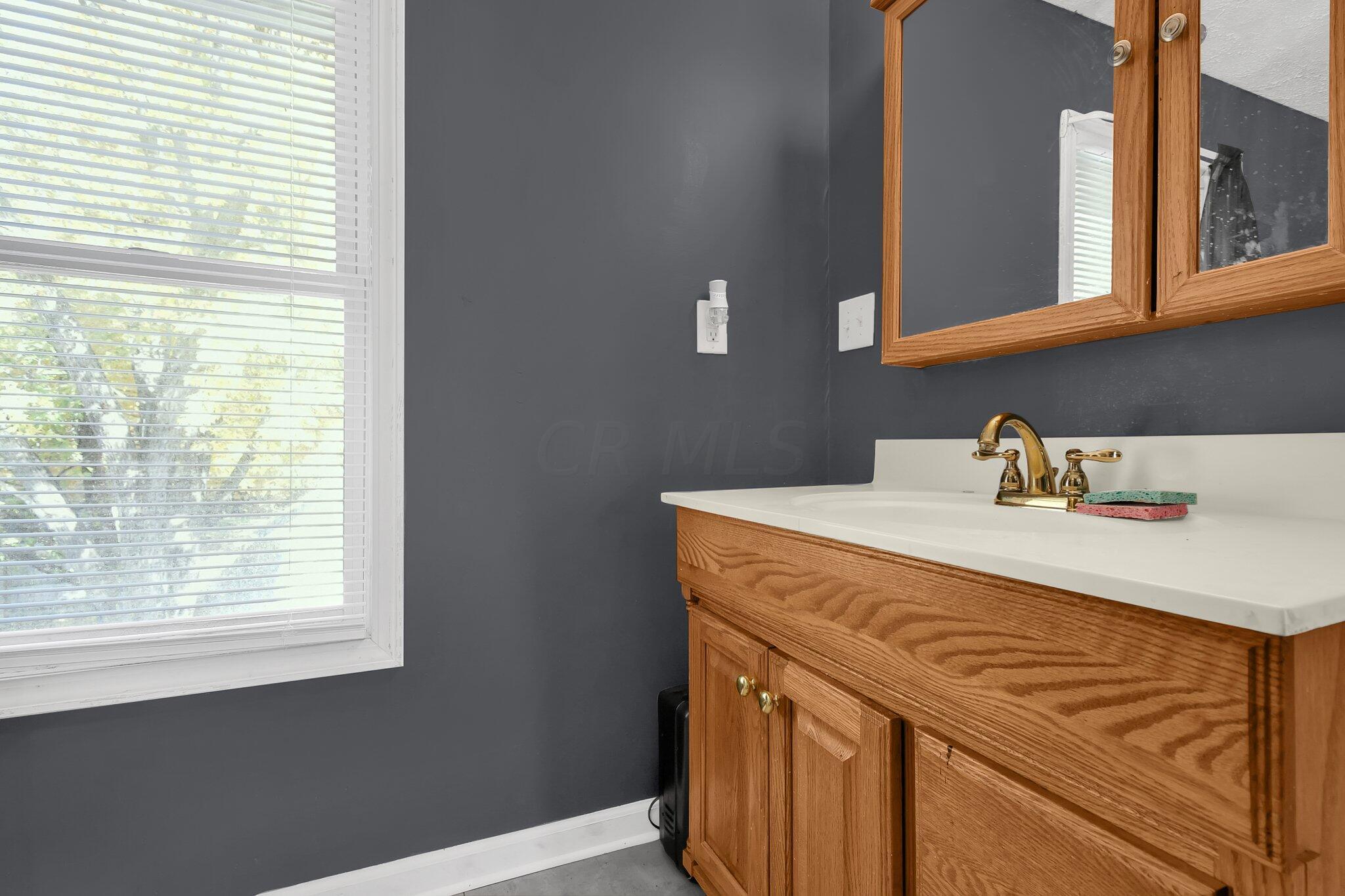 963 Spring Street Lancaster, OH 43130 - Photo 10 of 20 13-web-or-mls-963-spring-st