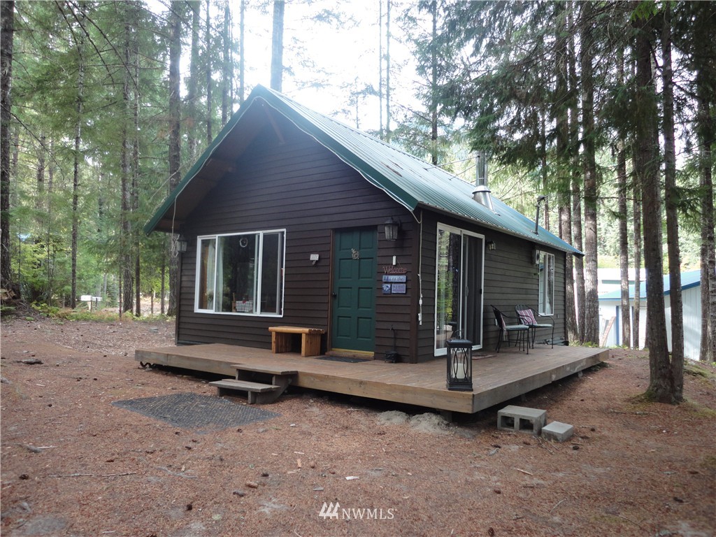 126 Sunstone Road Packwood, WA 98361 - Photo 1 of 13 Gallery Image 1