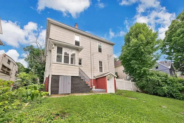 $289,900 | 201 Locust Street, Holyoke, MA 01040