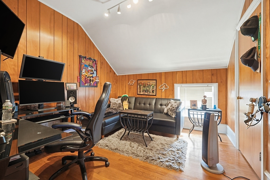 1417 Globe Street Fall River, MA 02721 - Photo 32 of 42