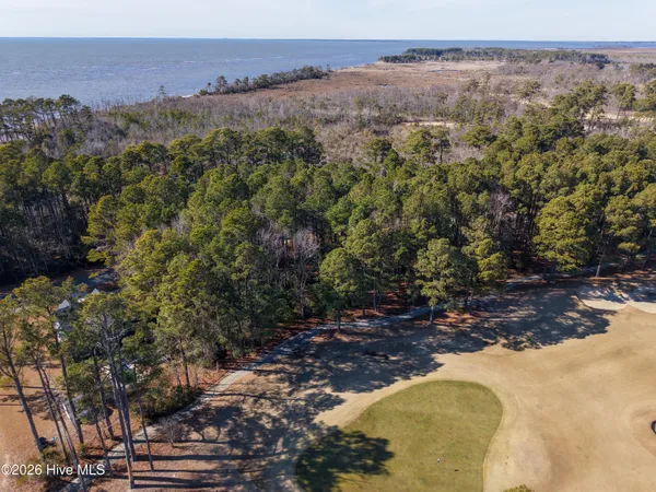 $185,000 | 247 Kilmarlic Club Drive, Powells Point, NC 27966
