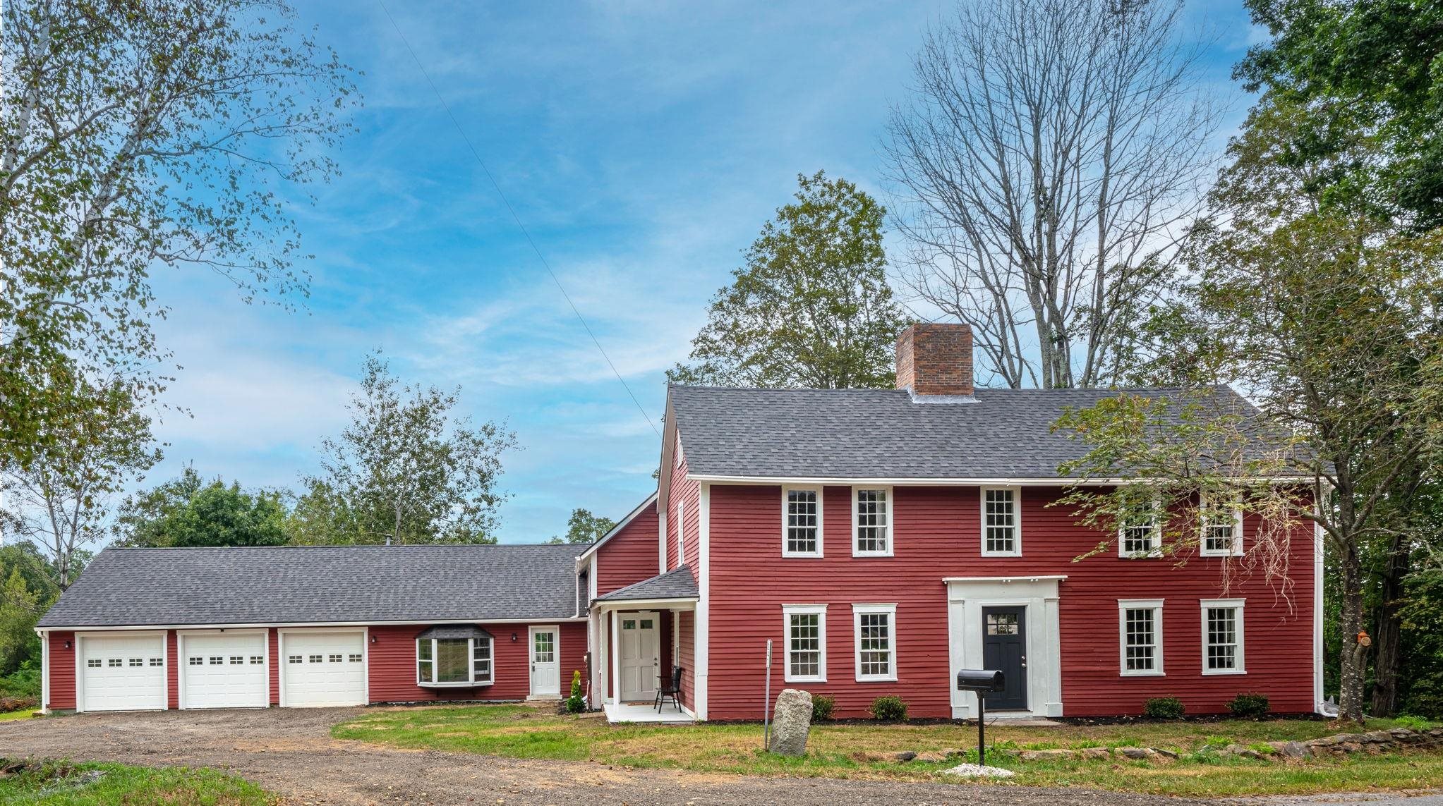 241 Sandown Road Chester, NH 03036 - Photo 34 of 40