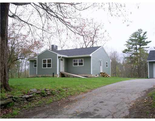 40 Dunham Road Vassalboro, ME 04989 - Photo 1 of 13 Exterior Front.
