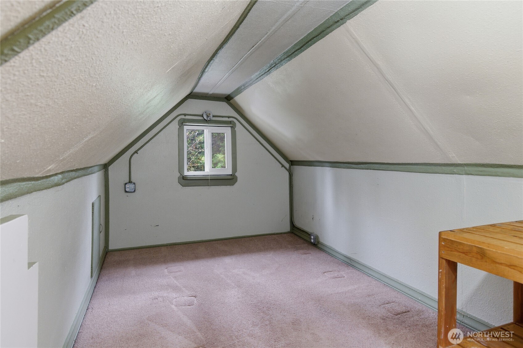 6557 Cultus Bay Road Clinton, WA 98236 - Photo 23 of 35 Gallery Image 23