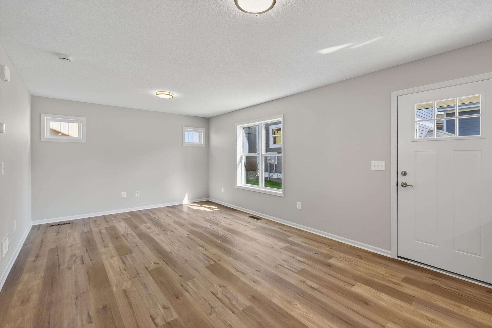 217 North Walnut Street Chaska, MN 55318 - Photo 6 of 30