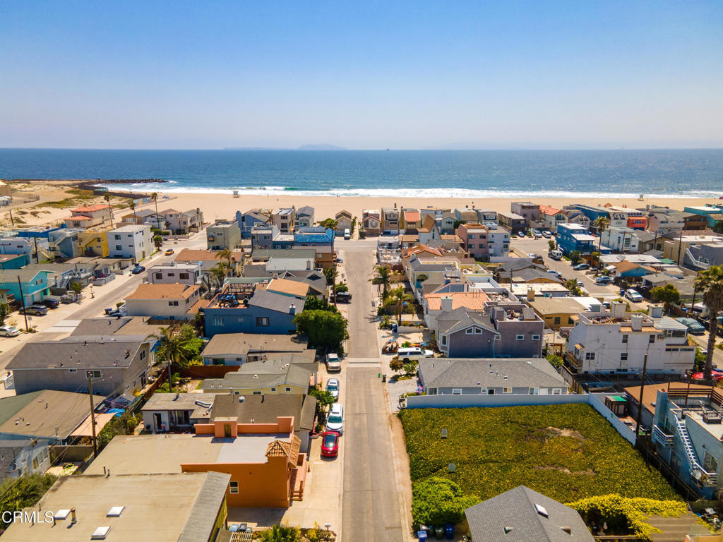 141 Los Angeles Avenue Oxnard, CA 93035 - Photo 2 of 6 145 Los Angeles Ave MLS-5