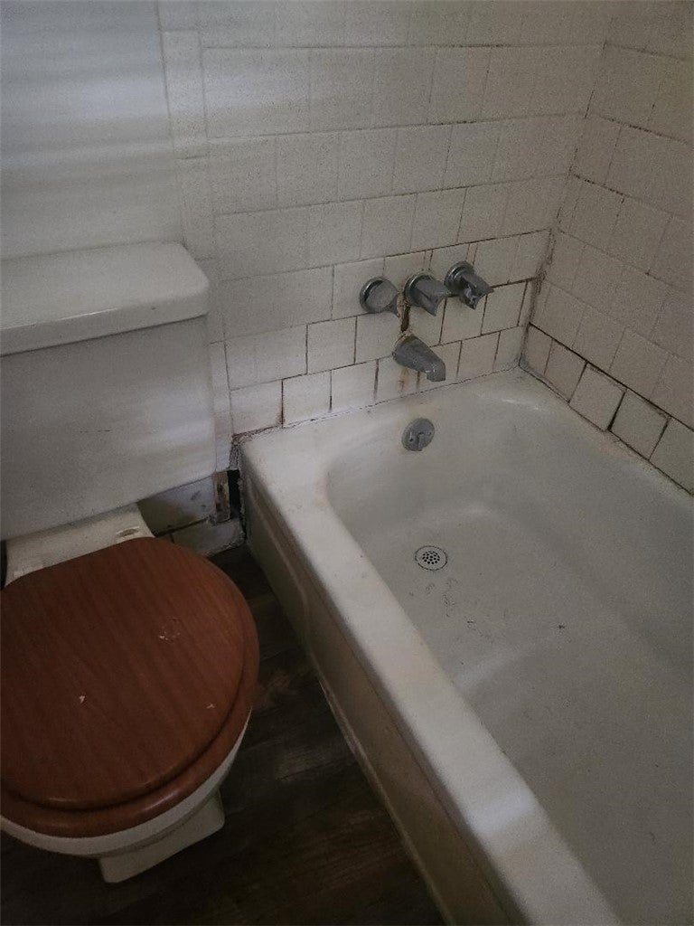 107 Northeast Colonel Street Southwest, Unit 1 Tuskegee Institute, AL 36088 - Photo 3 of 5 Gallery Image 3