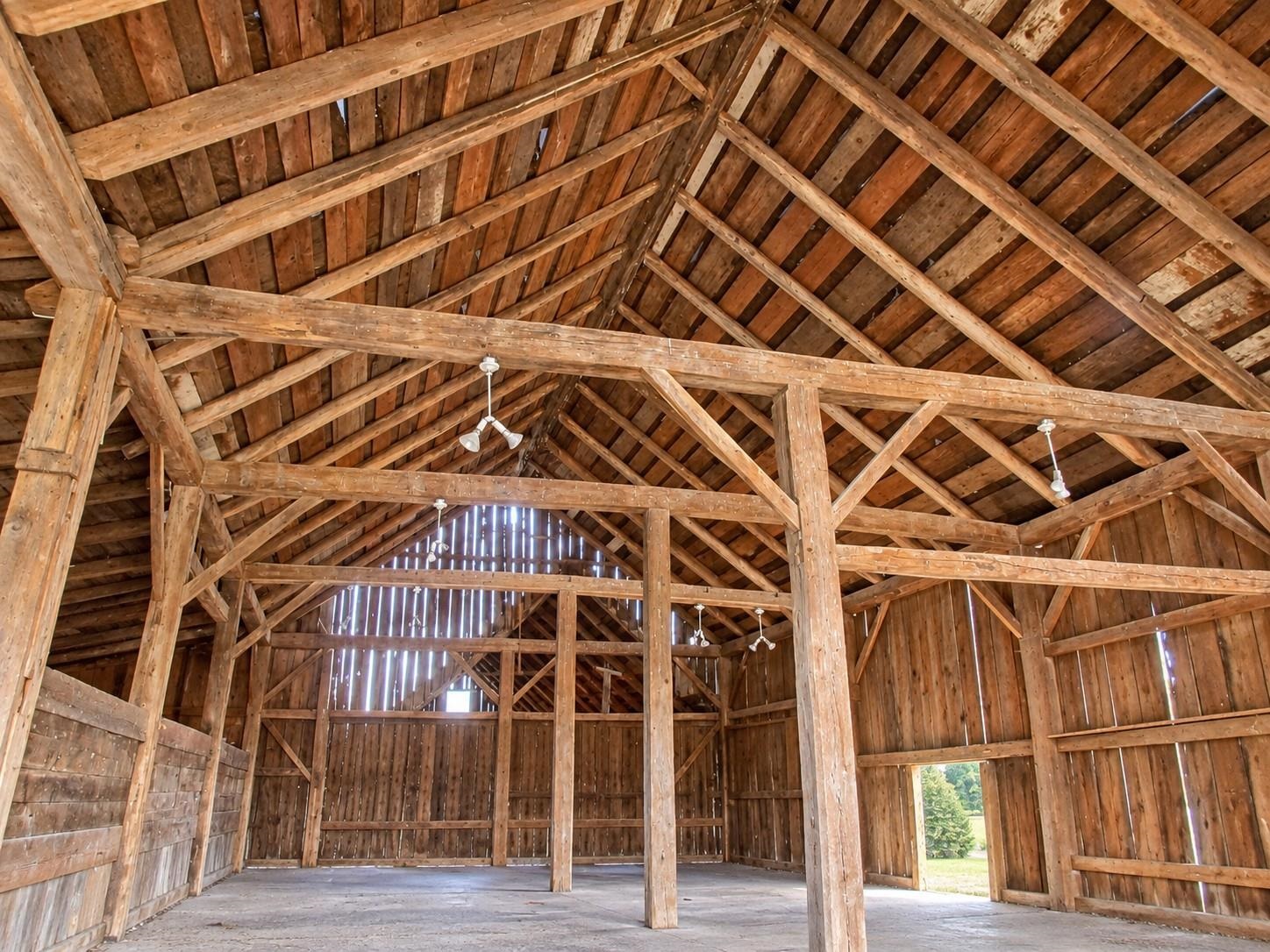 72 Wood Road Hartford, VT 05059 - Photo 8 of 11 Gallery Image 8