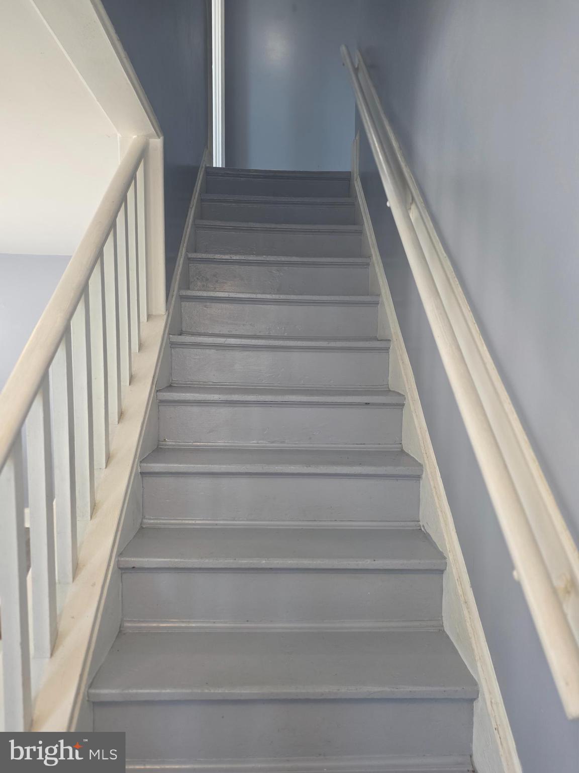 1085 Niagara Road Camden, NJ 08104 - Photo 15 of 40 STEPS TO 2ND FLOOR