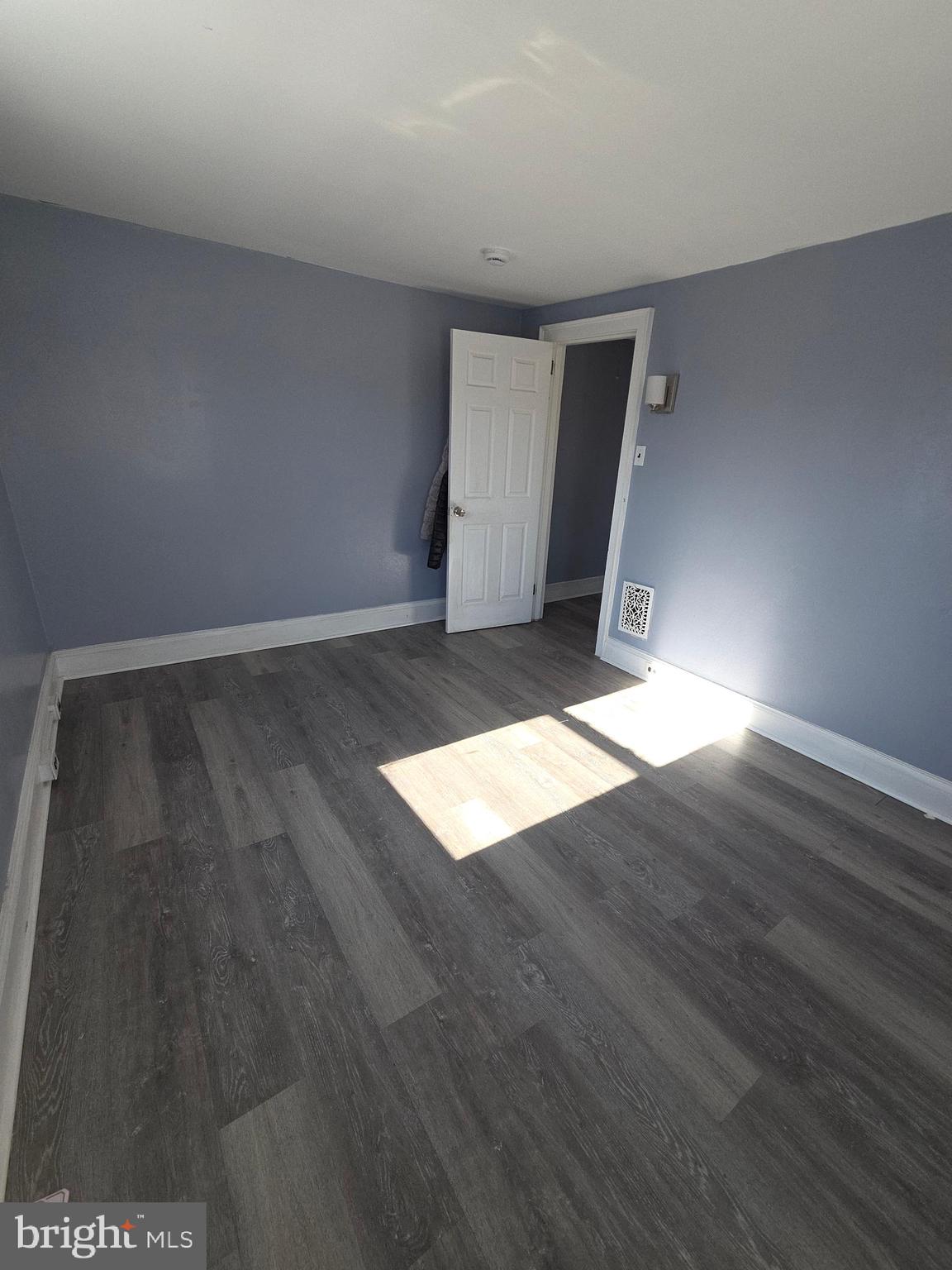 1085 Niagara Road Camden, NJ 08104 - Photo 22 of 40 BRDROOM