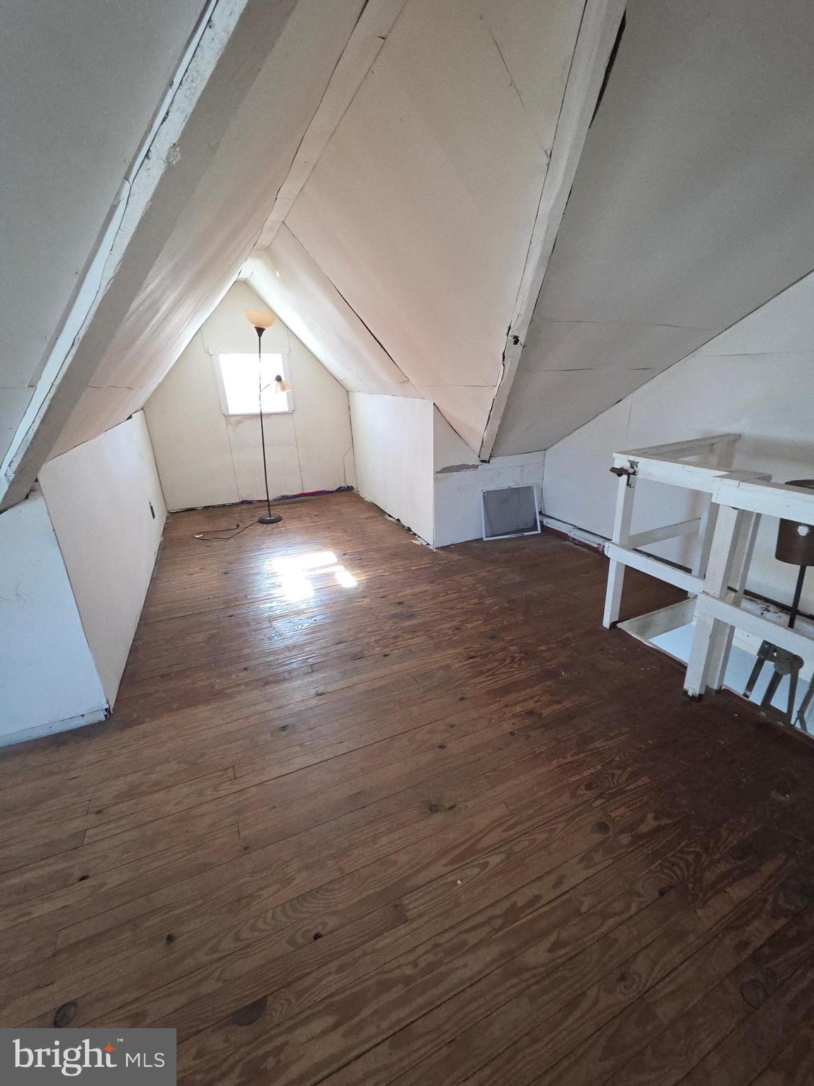 1085 Niagara Road Camden, NJ 08104 - Photo 33 of 40 LARGE ATTIC