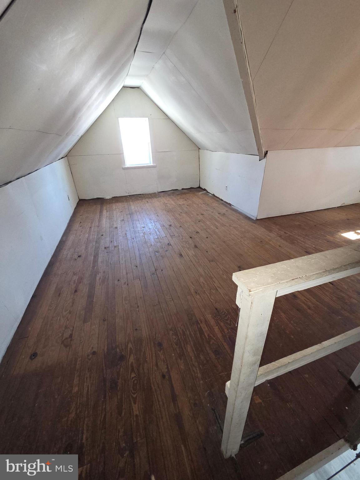 1085 Niagara Road Camden, NJ 08104 - Photo 34 of 40 LARGE ATTIC