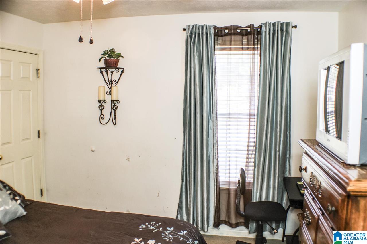 218 Brian Street Talladega, AL 35160 - Photo 17 of 30